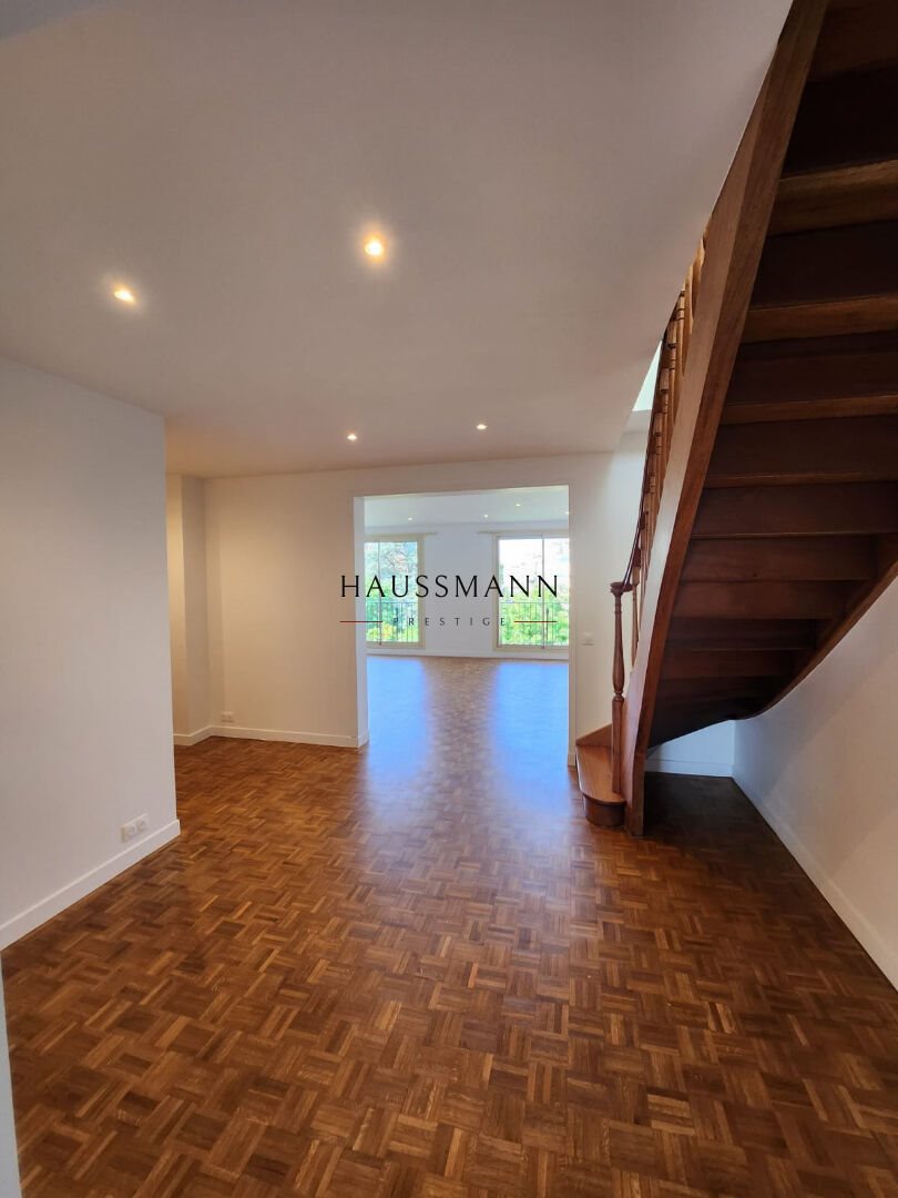 Appartement à louer, 111m², Neuilly-sur-Seine