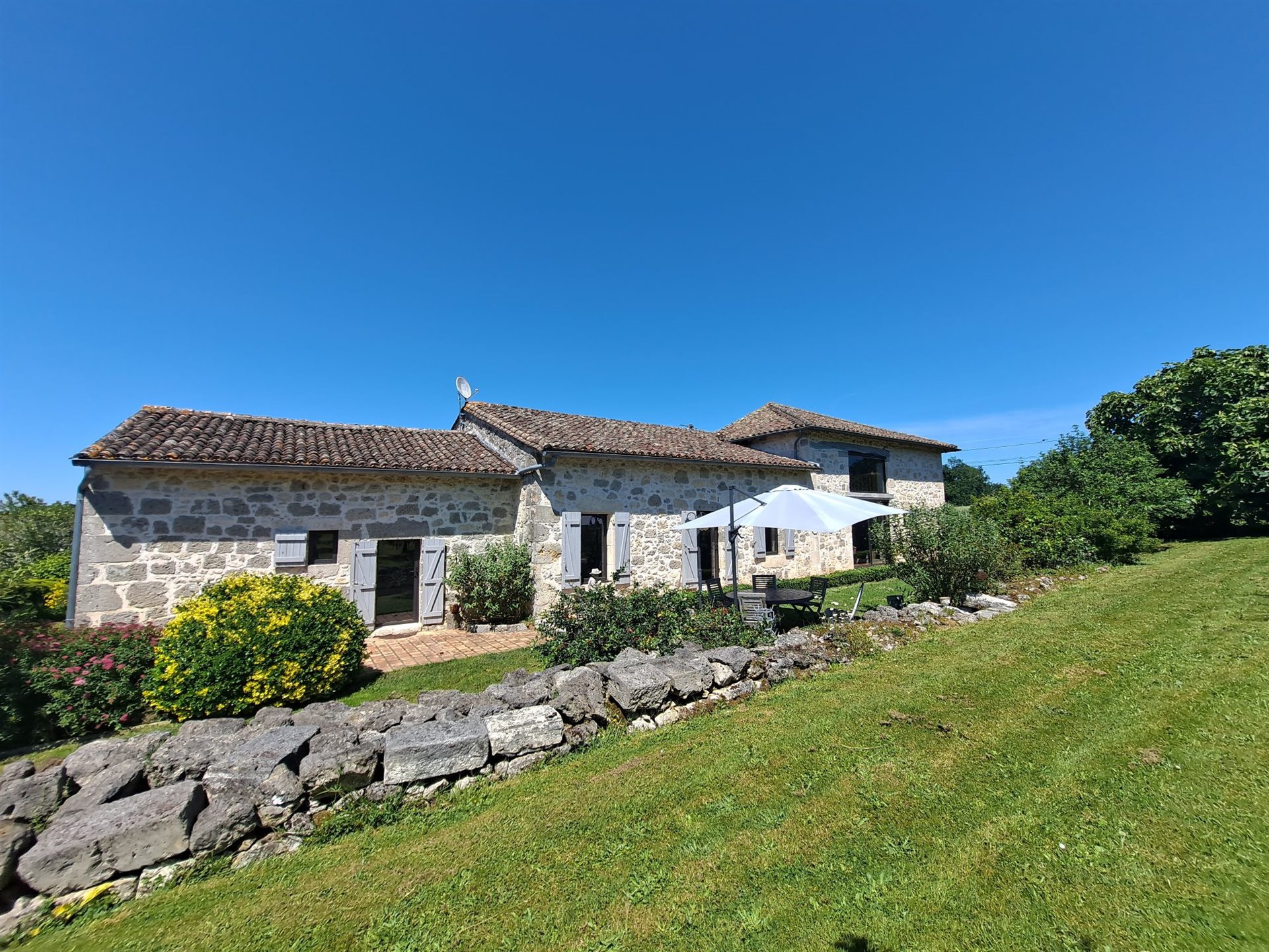 Maison à vendre, 239m², Nérac