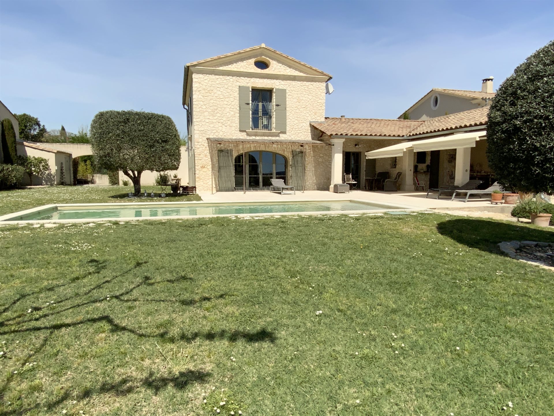 Maison à vendre, 120m², Uzès