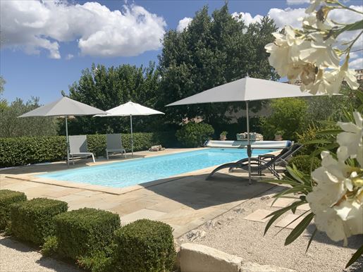 Maison 4 pièces 133 m² · à Uzès · 133 m² · 599 000 €