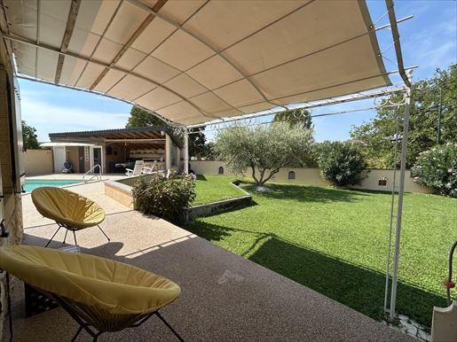 Maison 5 pièces 167 m² · à Uzès · 167 m² · 595 000 €