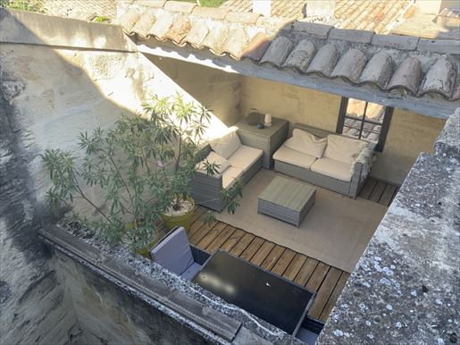 Maison 6 pièces 169 m² · à Uzès · 169 m² · 650 000 €
