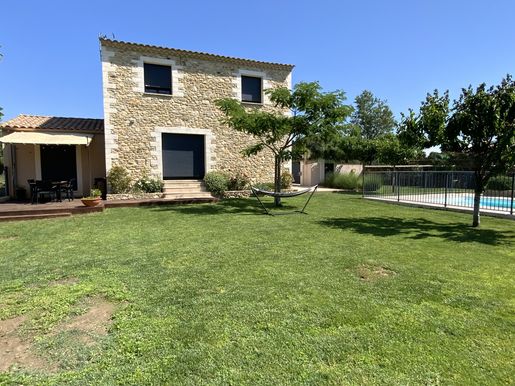 Maison 4 pièces 122 m² · à Uzès · 122 m² · 499 000 €