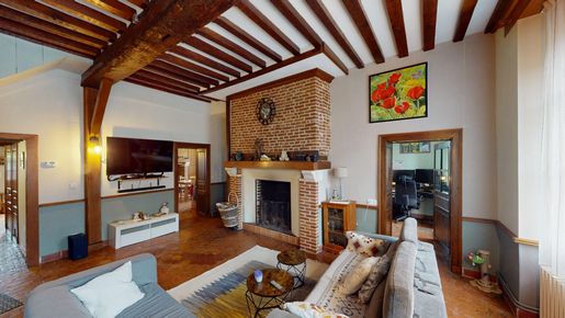 Maison 7 pièces 202 m² · à Crillon · 202 m² · 289 000 €