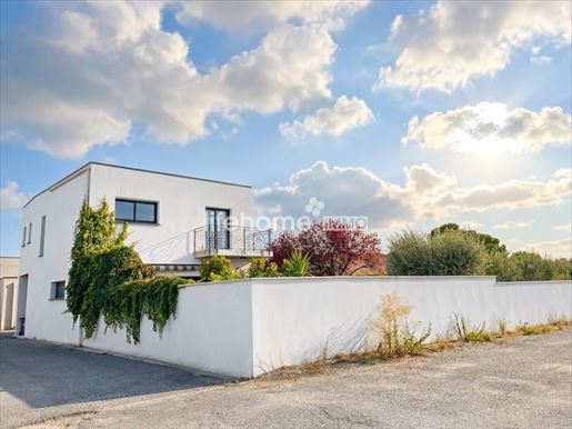 Maison 5 pièces 133 m² · à Gignac · 133 m² · 440 000 €