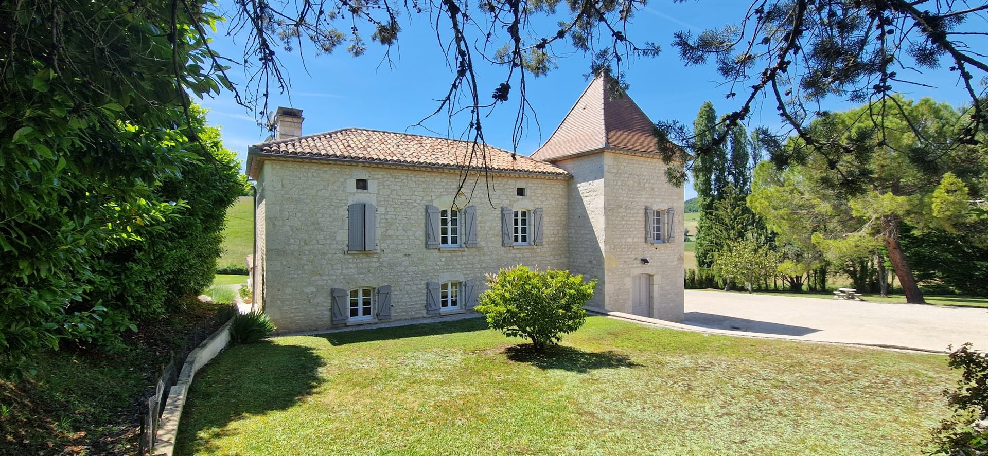 Maison à vendre, 160m², Tréjouls