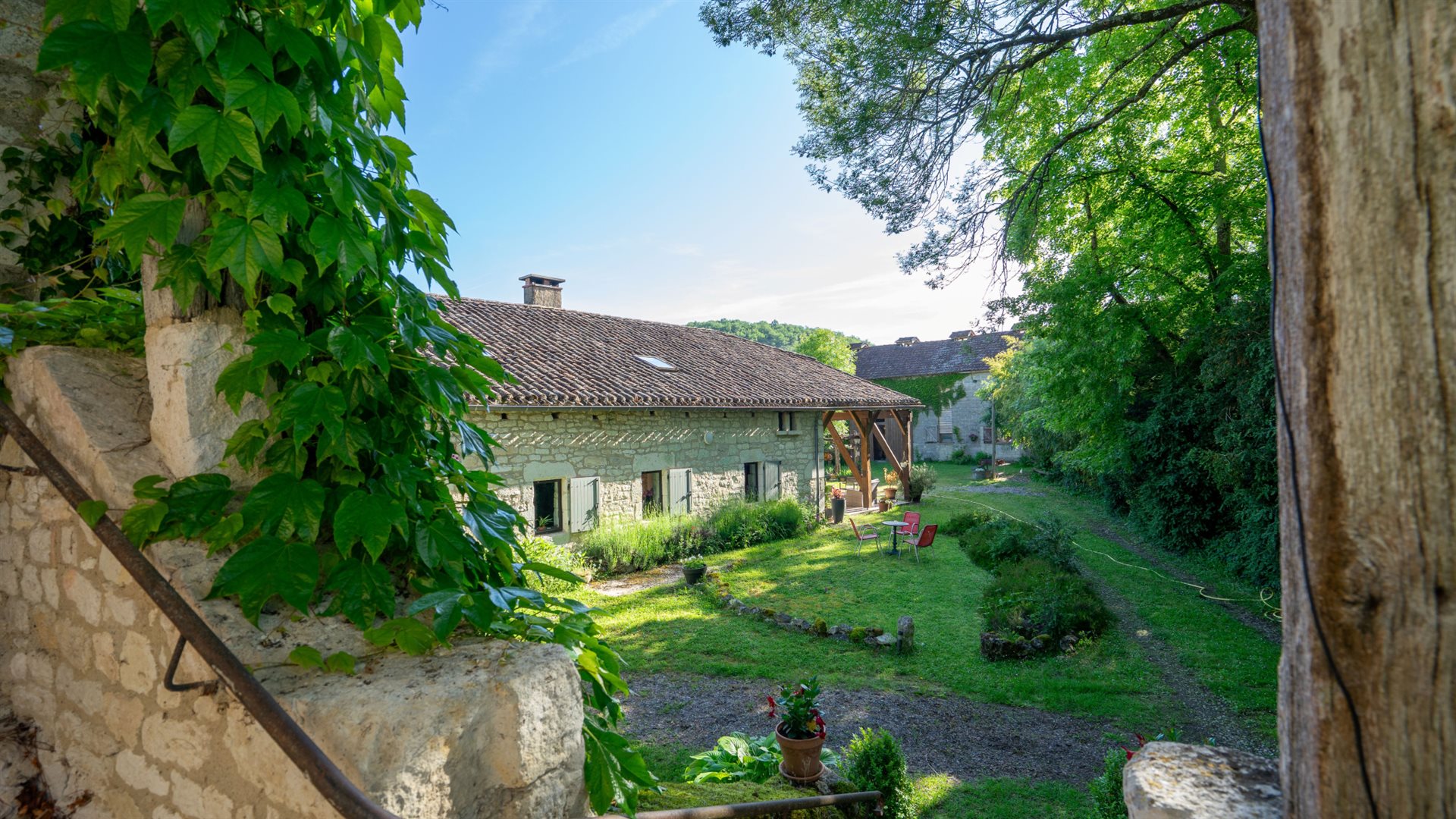 Maison à vendre, 330m², Montcuq-en-Quercy-Blanc
