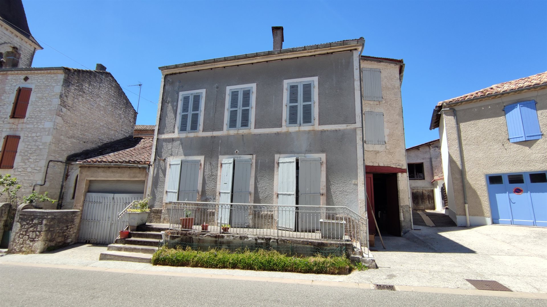 Maison à vendre, 200m², Montcuq-en-Quercy-Blanc