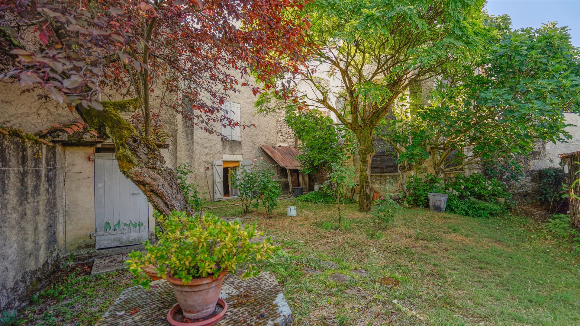 Maison à vendre, 200m², Montcuq-en-Quercy-Blanc