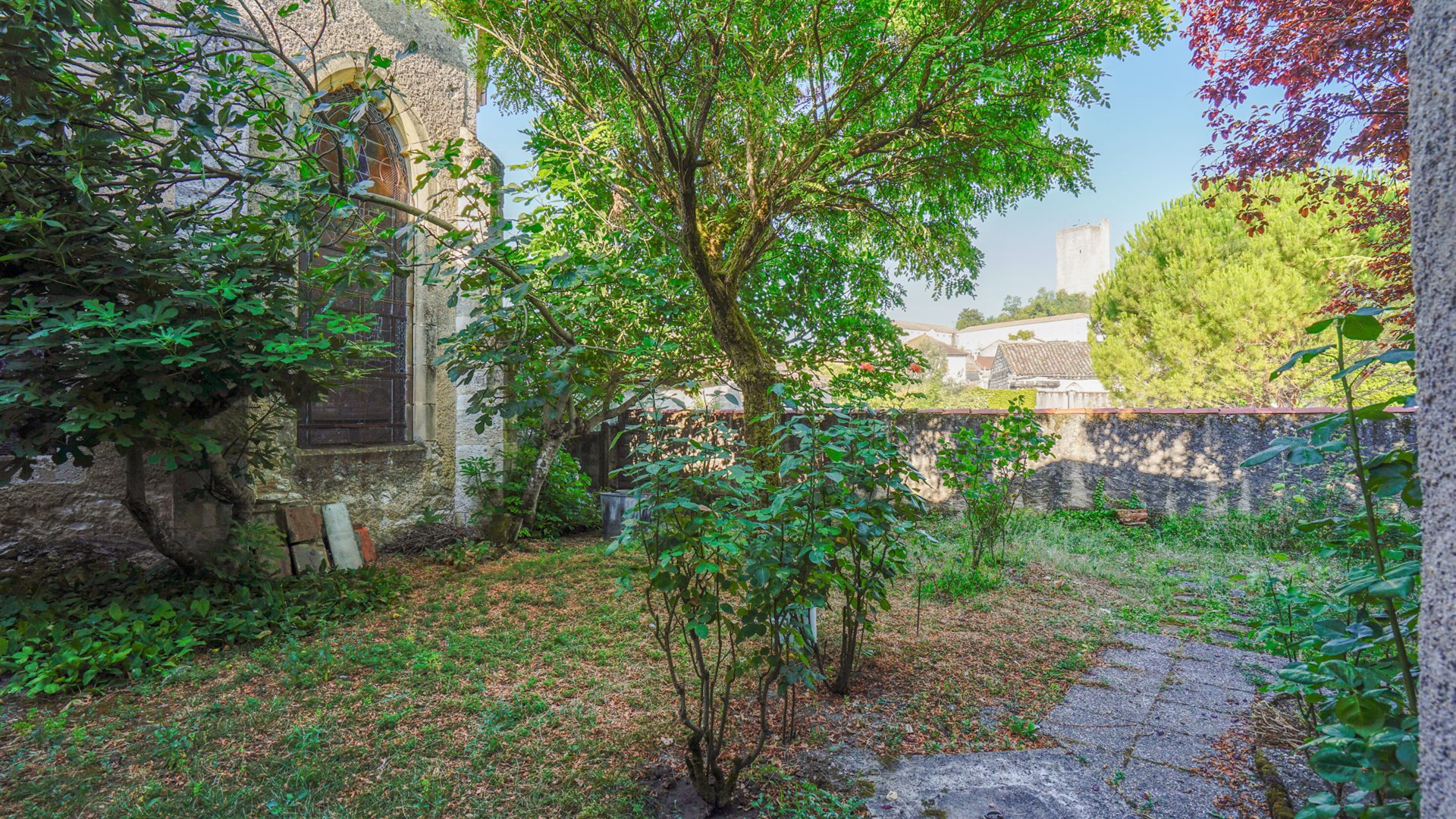 Maison à vendre, 200m², Montcuq-en-Quercy-Blanc