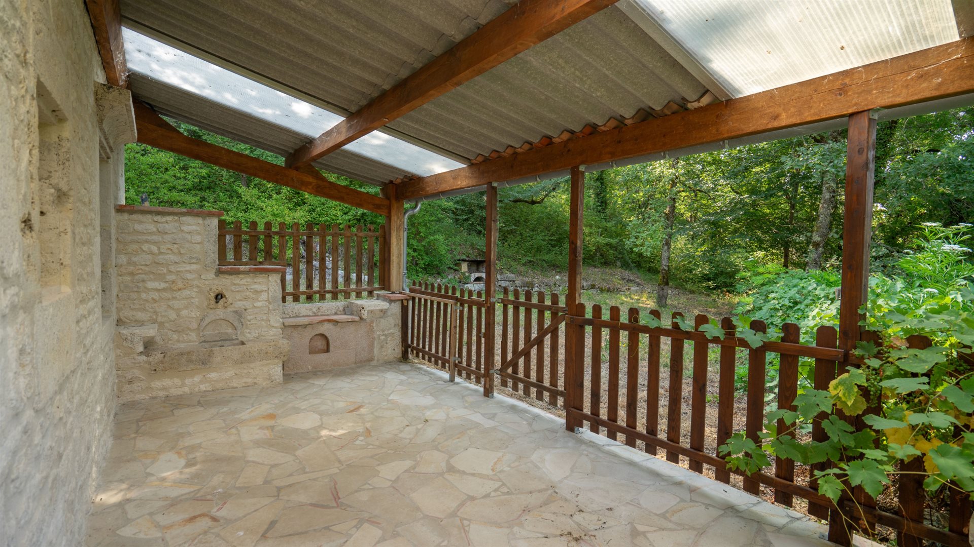 Maison à vendre, 102m², Montcuq-en-Quercy-Blanc