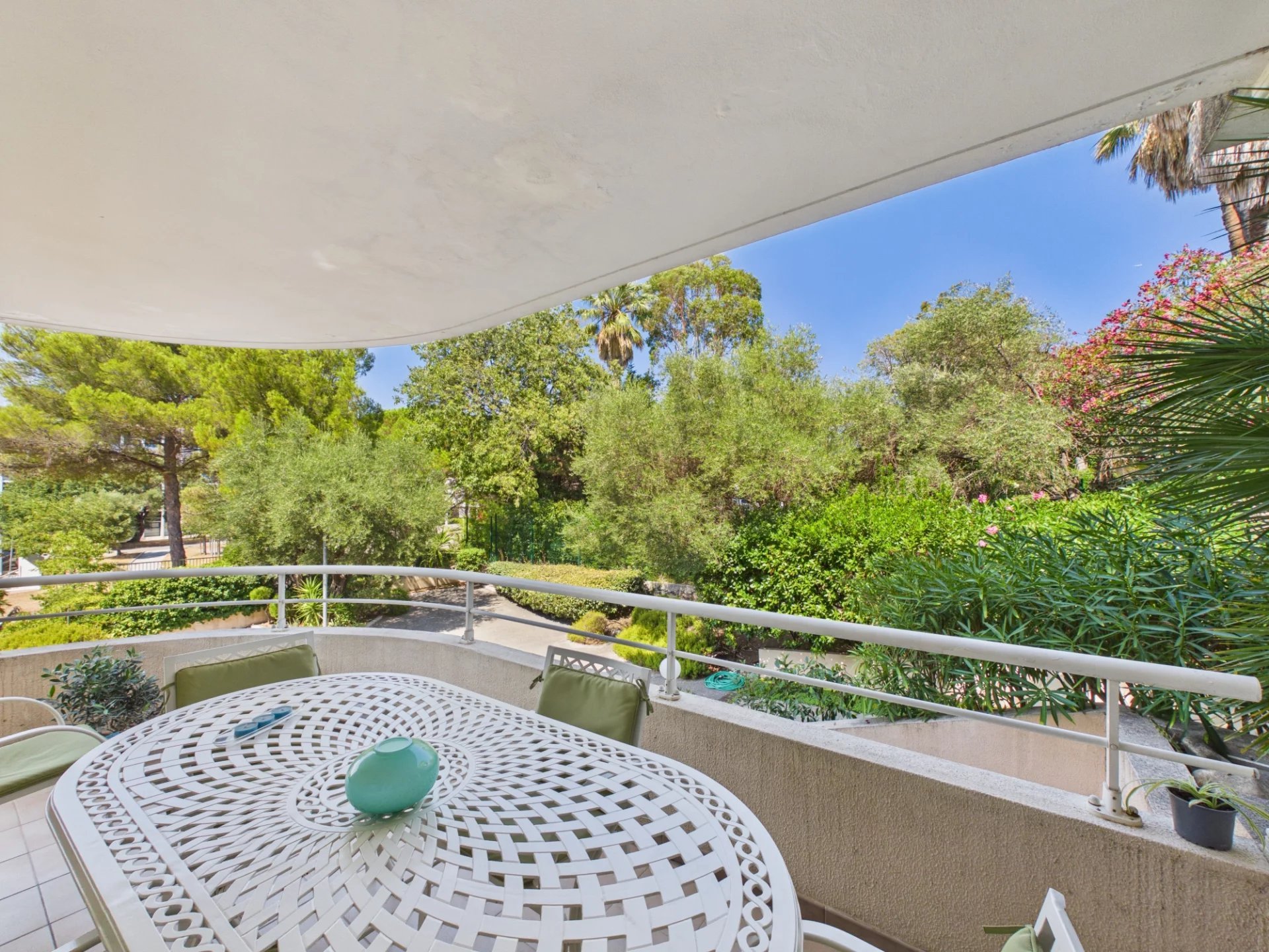 Appartement – Antibes - Vue 2