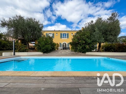 Maison 8 pièces 213 m² · à Vertou · 213 m² · 1 100 000 €