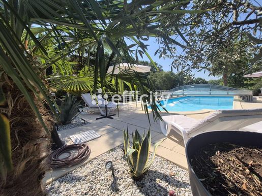 Maison 8 pièces 205 m² · à Saint-Brice-sur-Vienne · 205 m² · 418 000 €