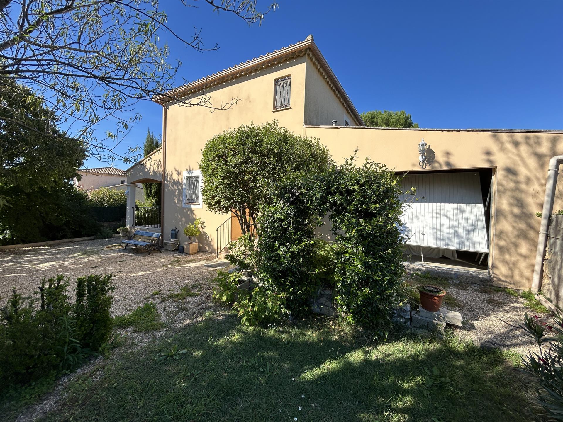 Maison à vendre, 120m², Uzès