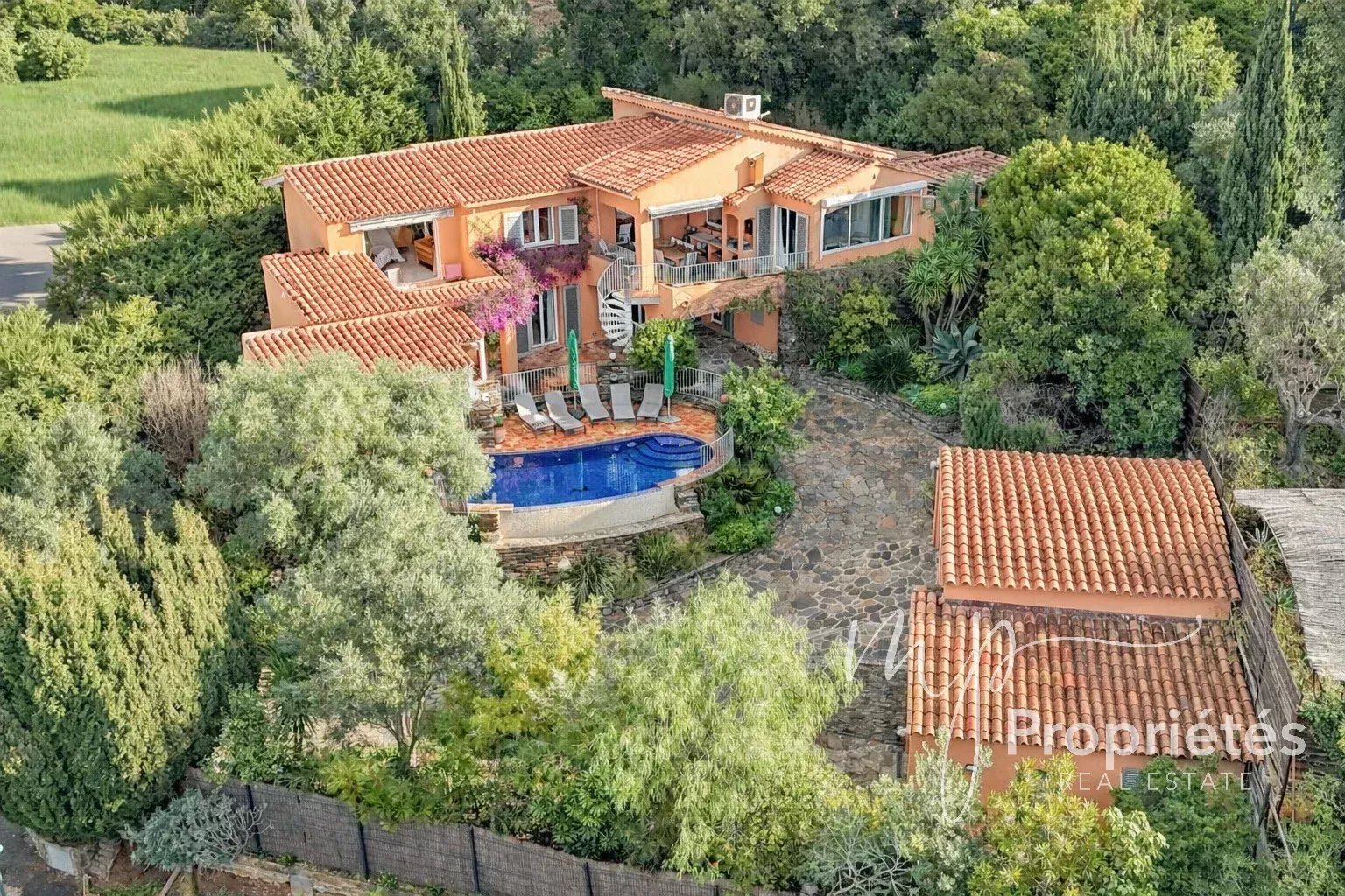 Maison à vendre, 217m², Le Lavandou