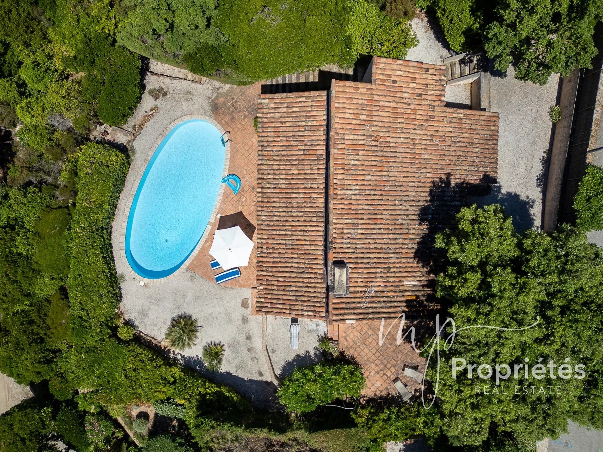 Maison à vendre, 130m², Rayol-Canadel-sur-Mer