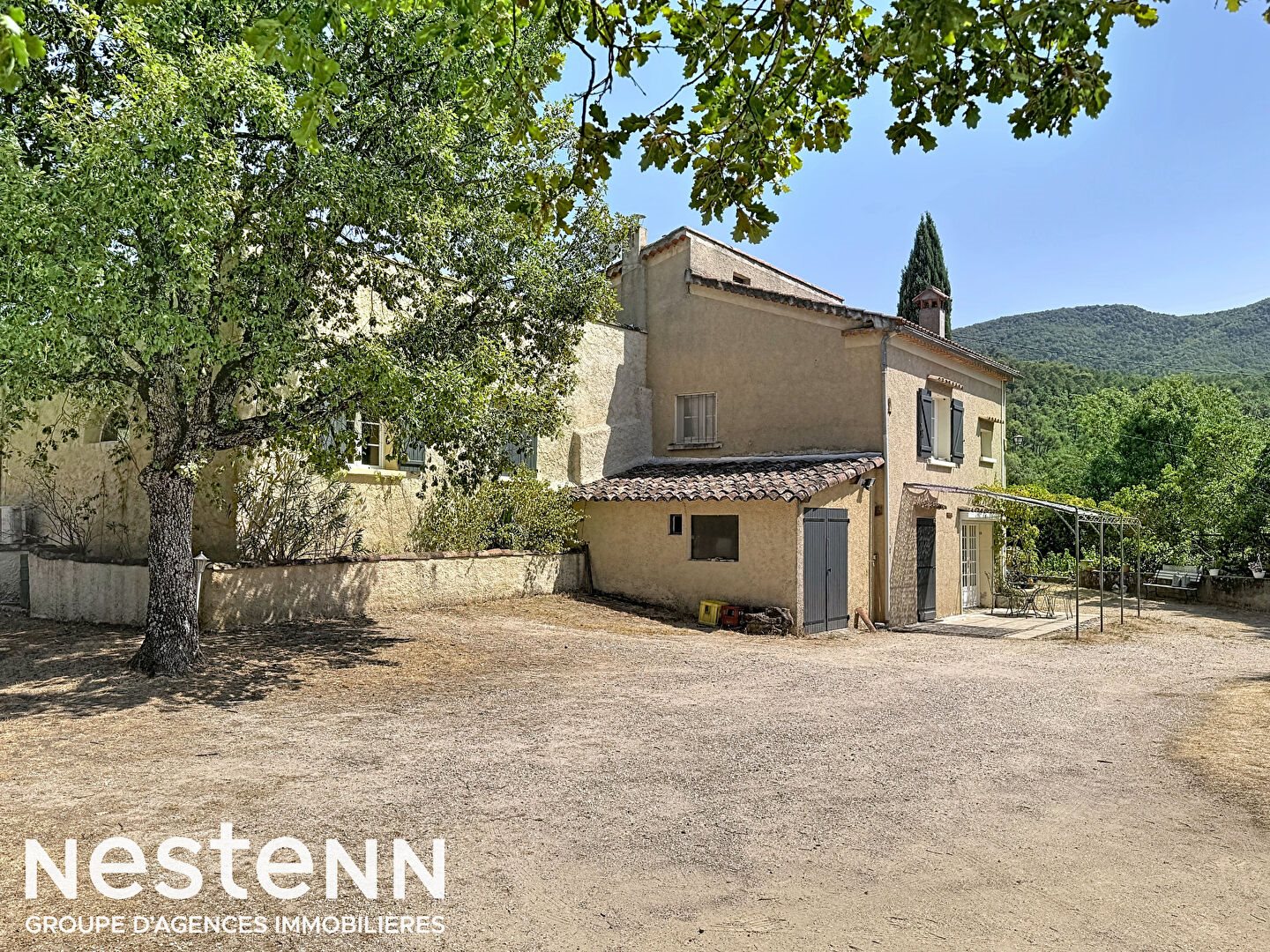 Maison à vendre, 146m², Mazaugues