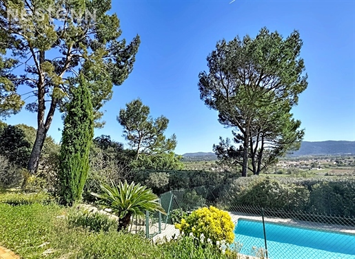 Maison 7 pièces 205 m² · à Garéoult · 205 m² · 599 000 €