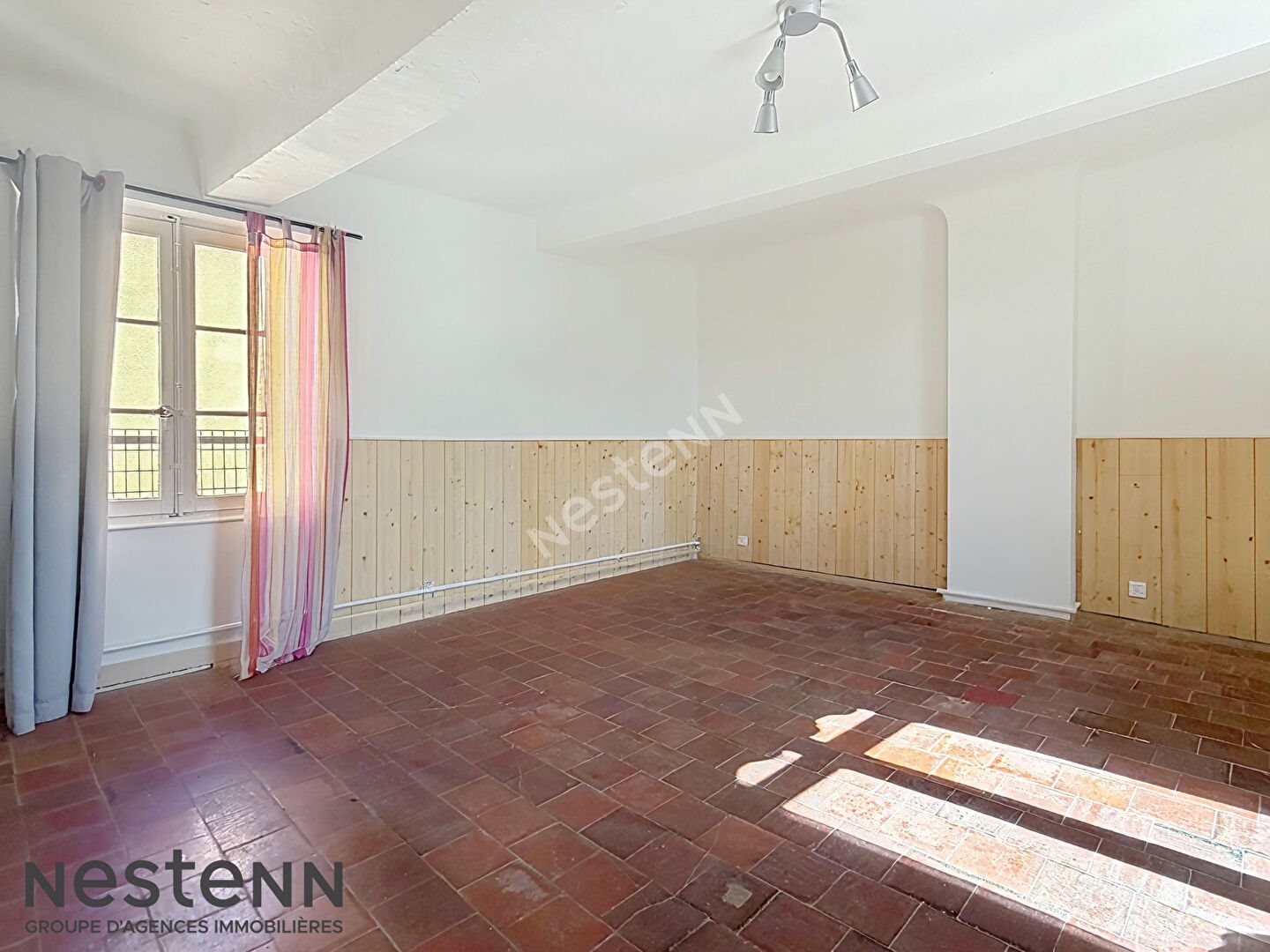 Maison à vendre, 164m², Sainte-Anastasie-sur-Issole