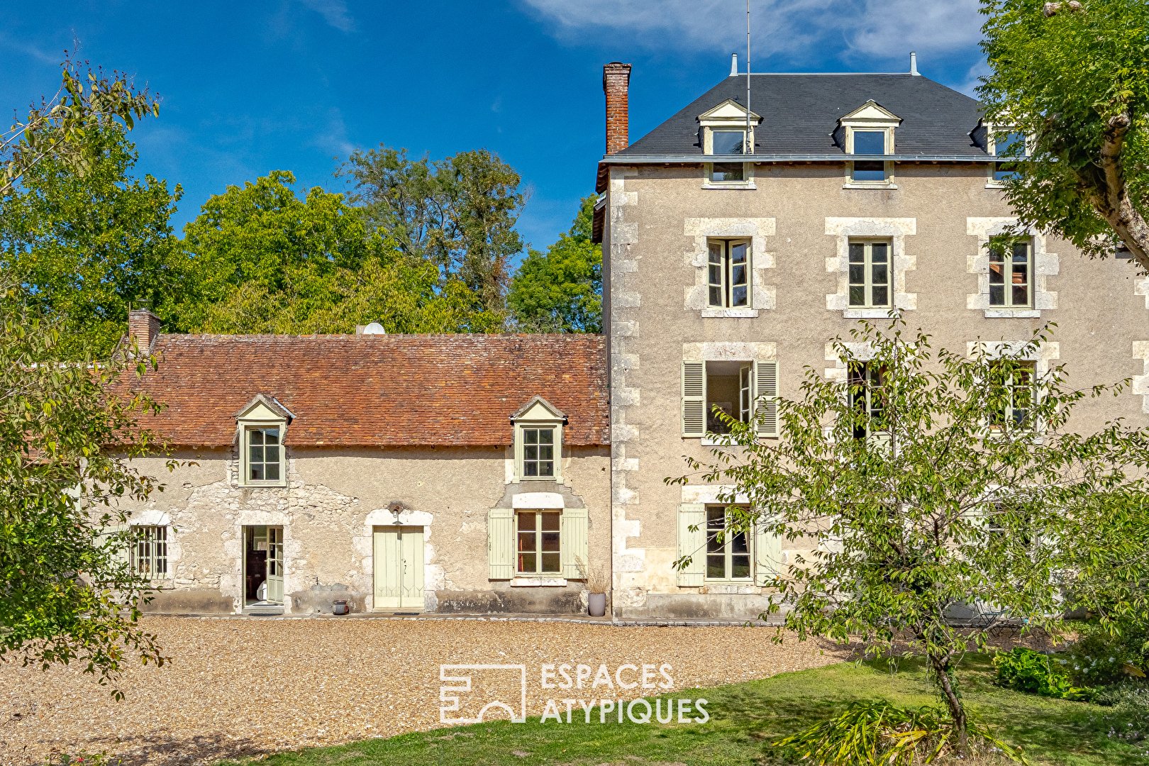 Maison à vendre, 356m², Suèvres