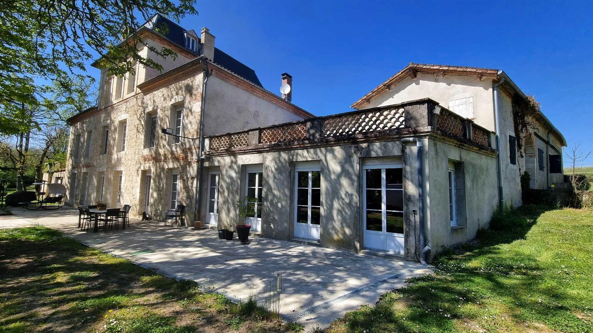 Maison à vendre, 480m², Gasques