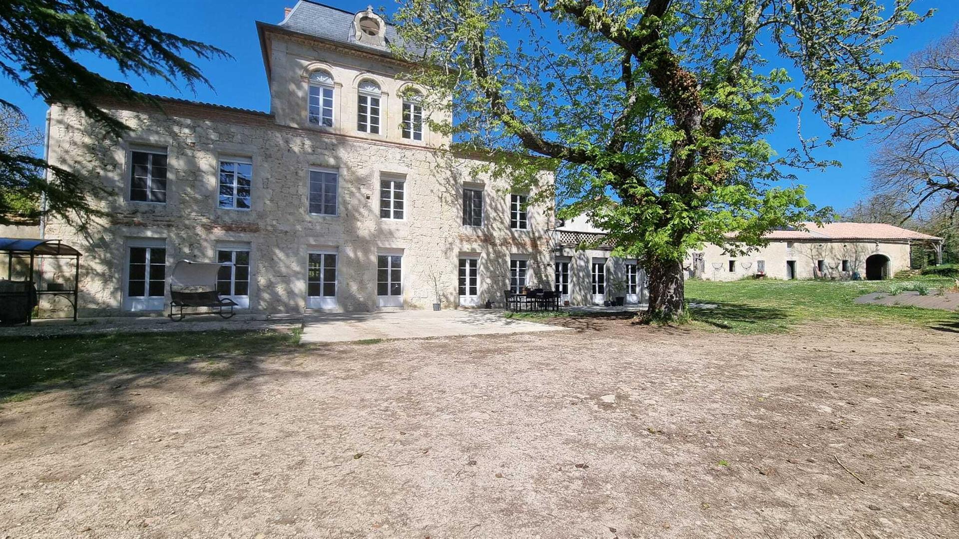 Maison à vendre, 480m², Gasques