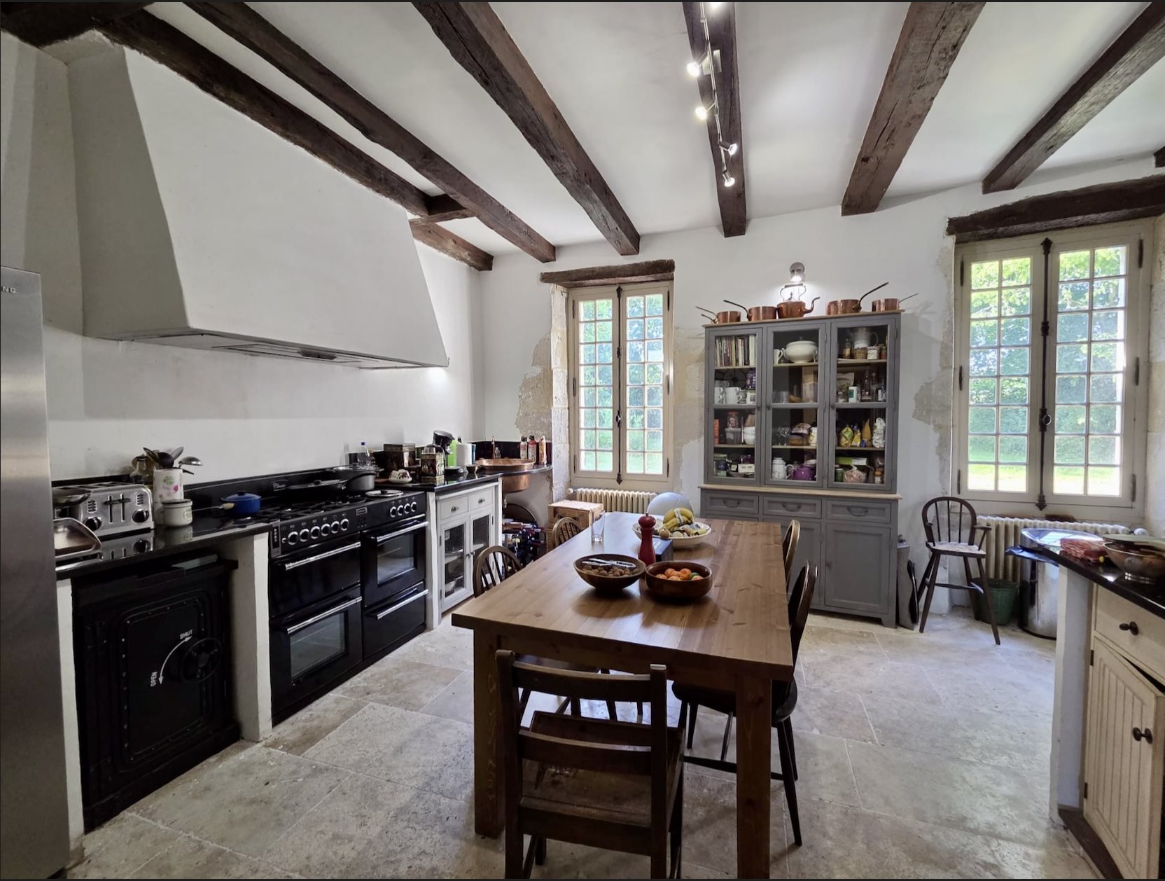 Maison à vendre, 400m², Sauvagnas