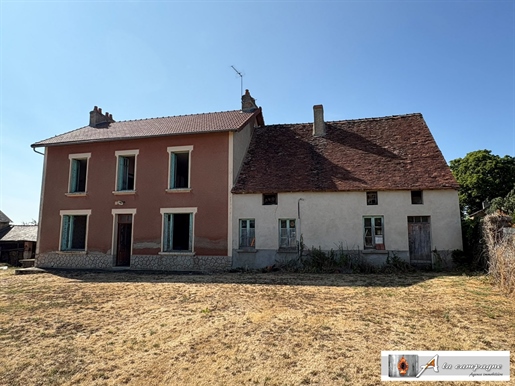 Maison 8 pièces 171 m² · à Saint-Julien-la-Genête · 171 m² · 61 000 €