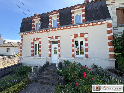 Maison 6 pièces 147 m² · à Evaux-les-Bains · 147 m² · 107 500 €