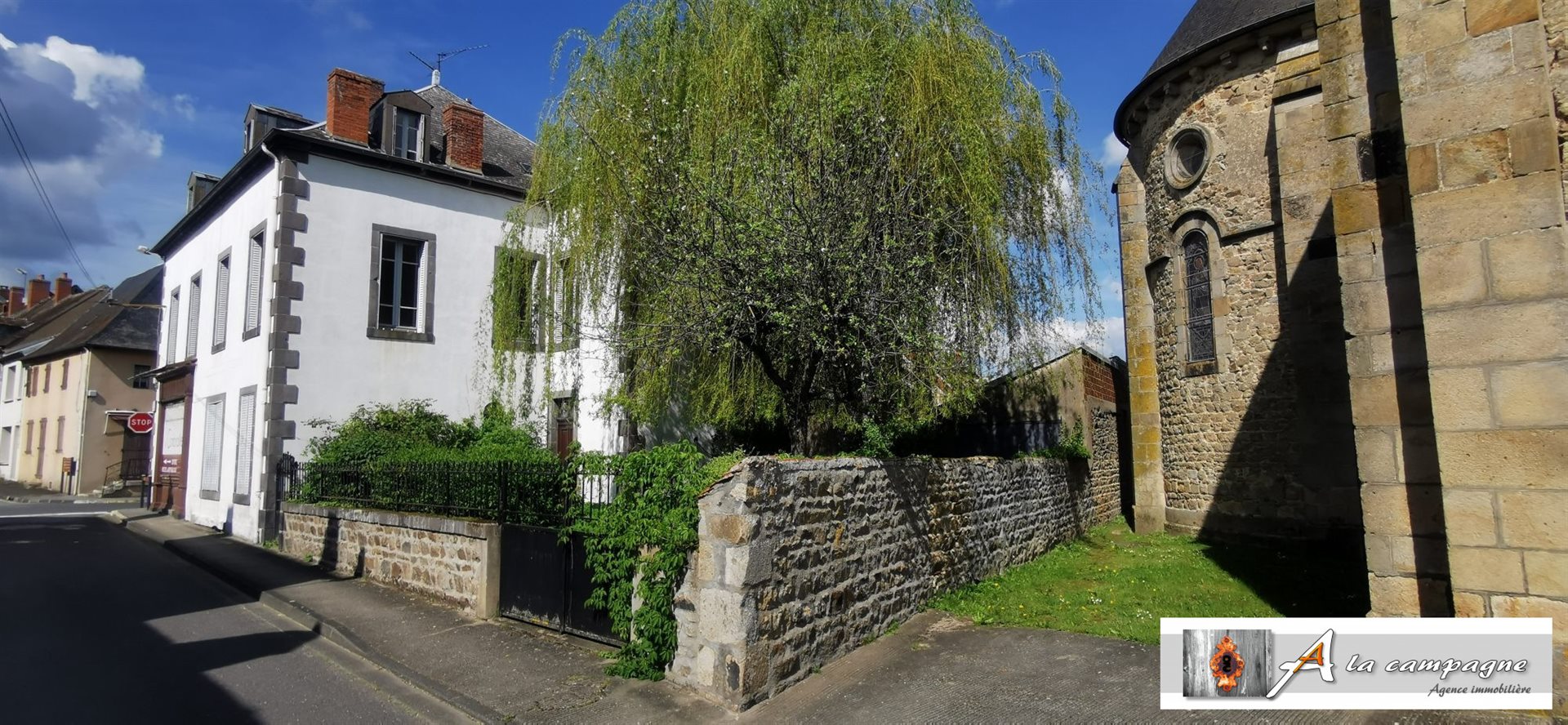 Maison à vendre, 283m², Pionsat