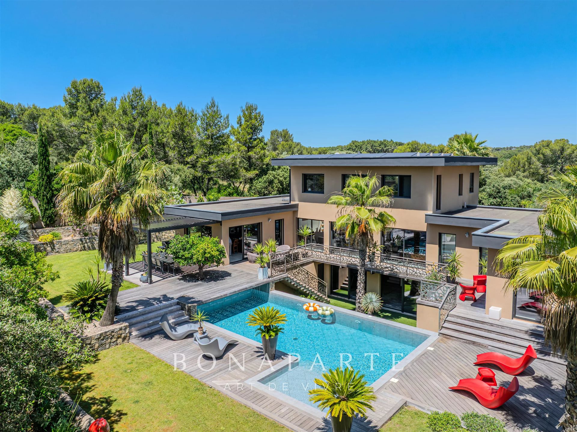 Maison à vendre, 490m², Nîmes