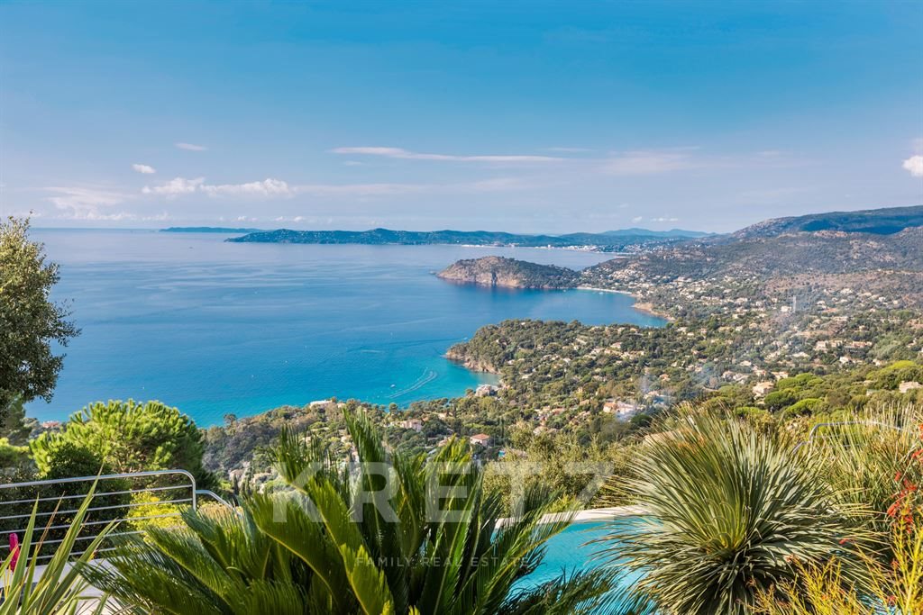 Maison à vendre, 171m², Rayol-Canadel-sur-Mer
