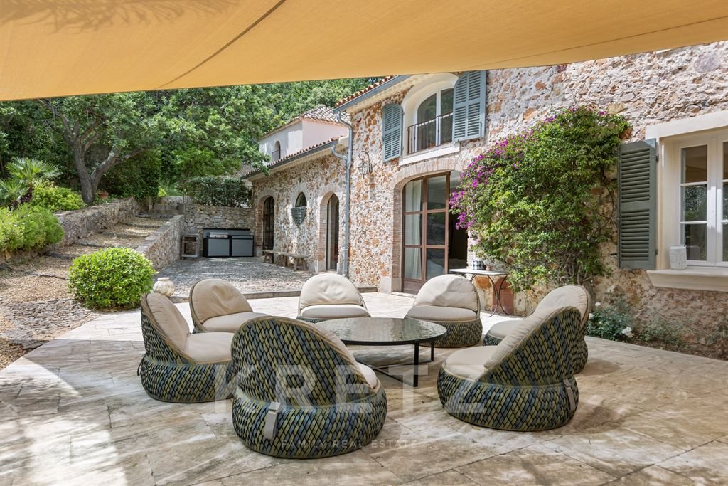 Maison à vendre, 578m², Hyères