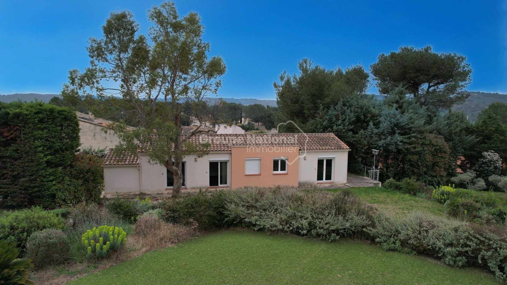 Maison à vendre, 325m², Orgon