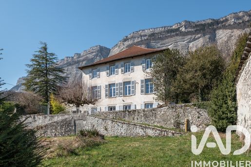 Maison 15 pièces 500 m² · à Biviers · 500 m² · 1 185 000 €