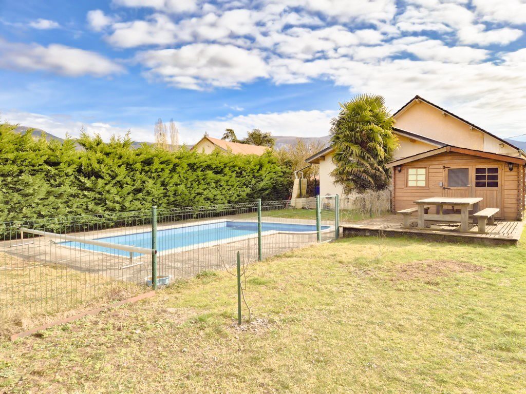 Maison à vendre, 158m², Peyrieu