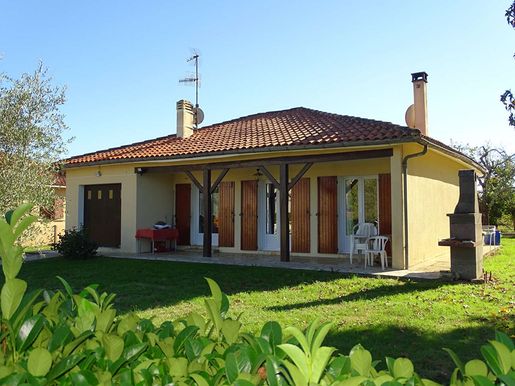 Maison 5 pièces 82 m² · à Saint-Médard-de-Mussidan · 82 m² · 169 500 €