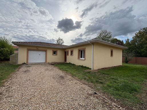 Maison 5 pièces 99 m² · à Montpon-Ménestérol · 99 m² · 220 000 €