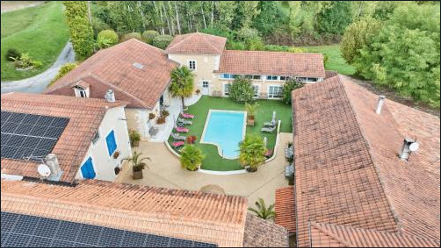 Land, 950 m²