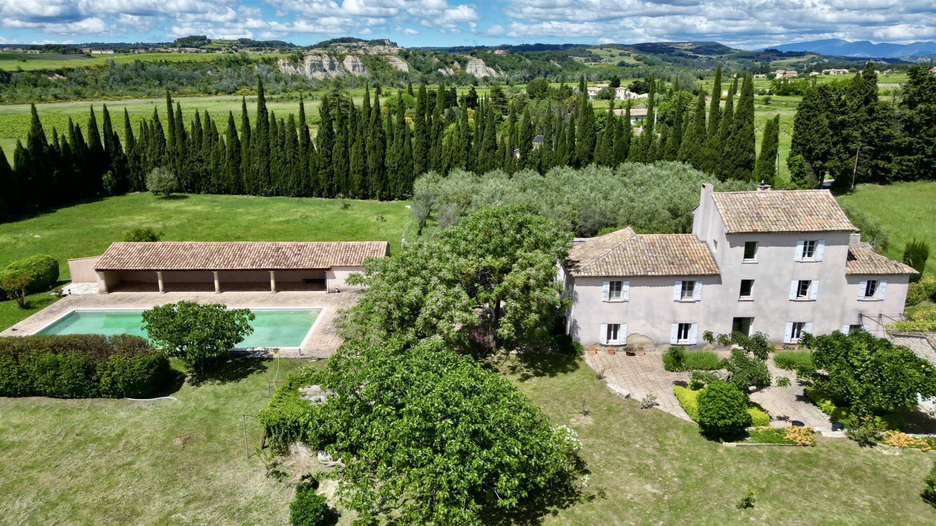 Maison à vendre, 332m², Séguret
