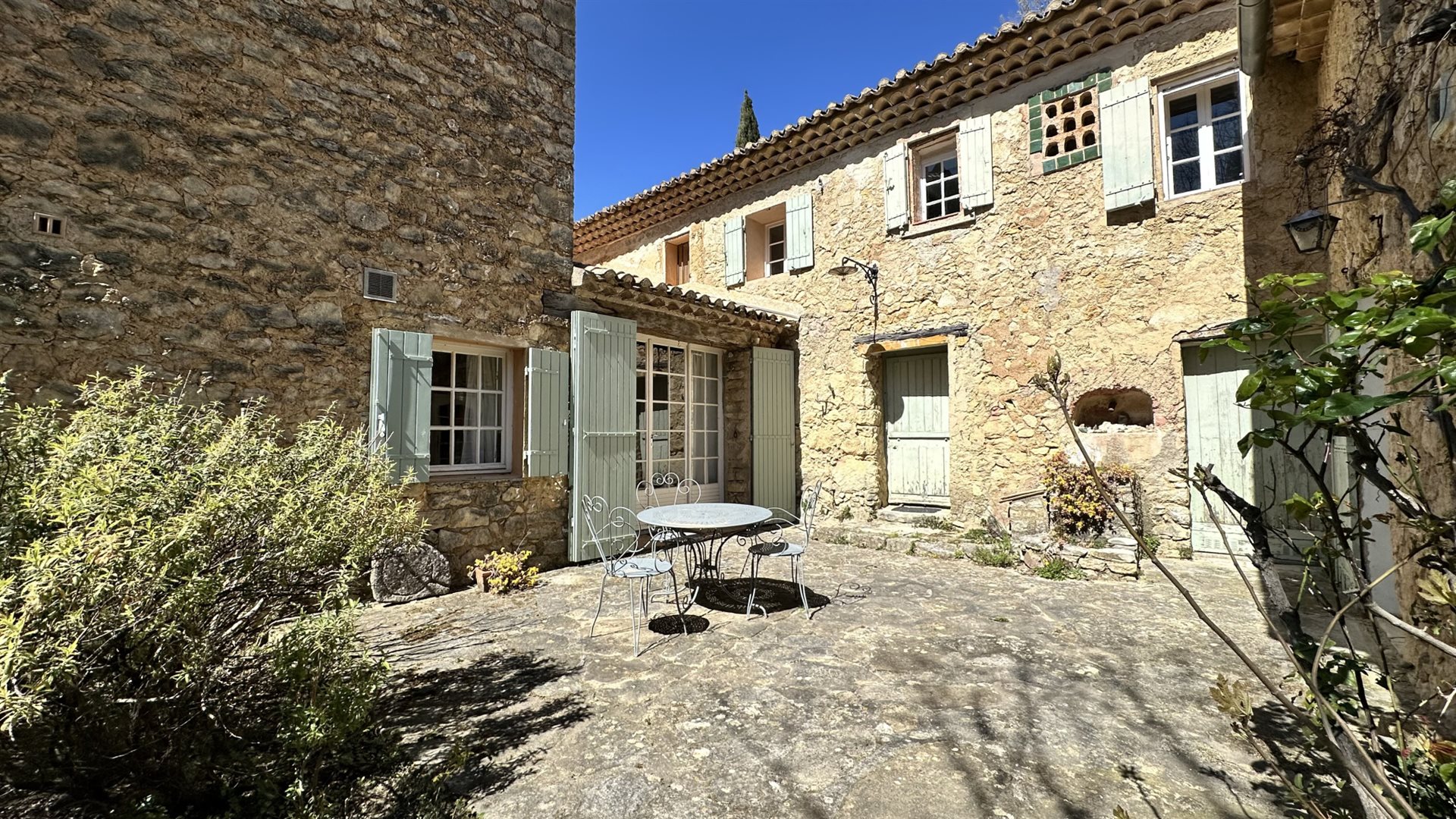 Maison à vendre, 250m², Suzette