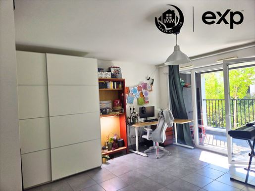 Appartement 1 pièce 33 m² · à Vénissieux · 33 m² · 150 000 €
