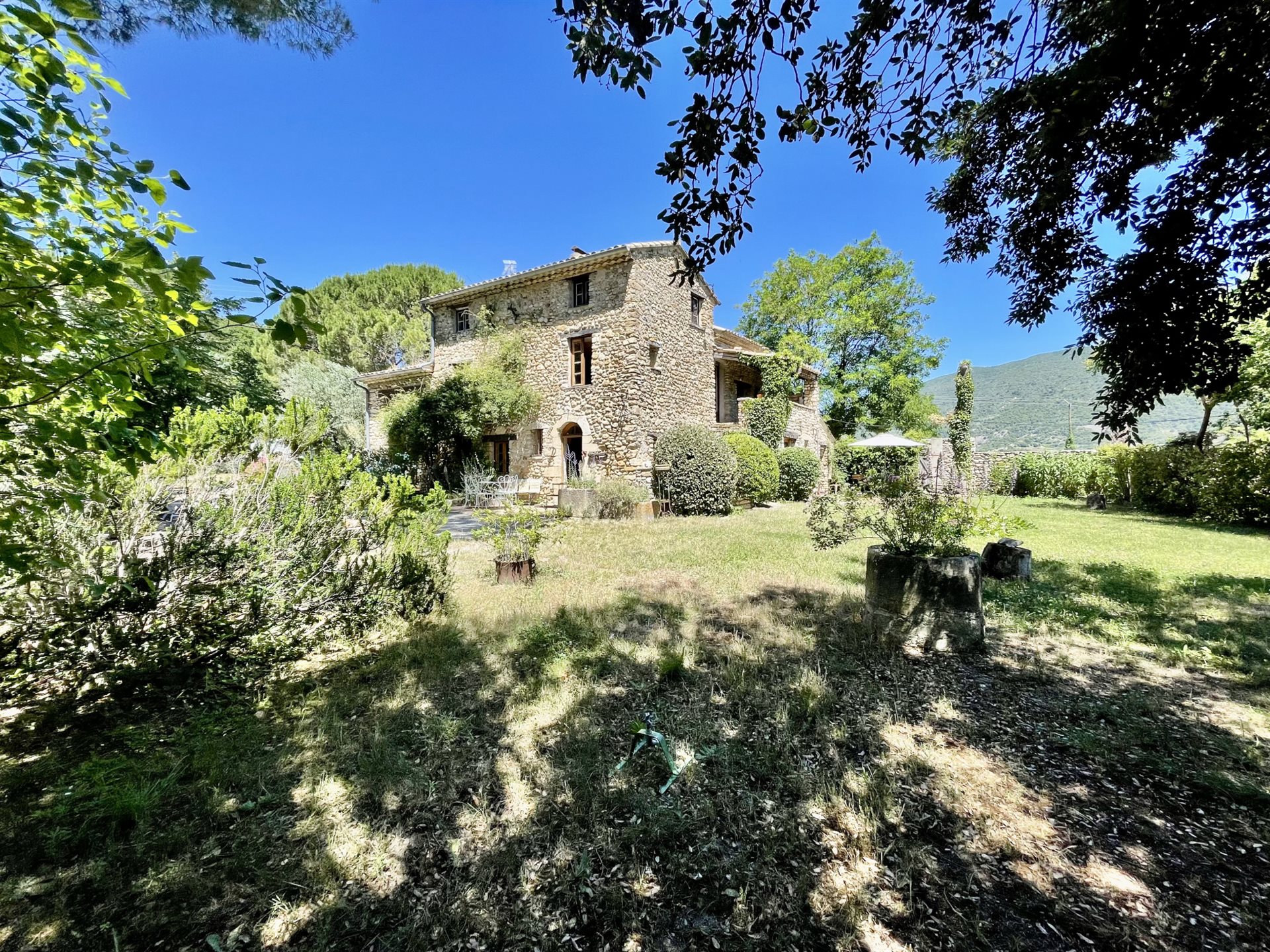Maison à vendre, 225m², Nyons