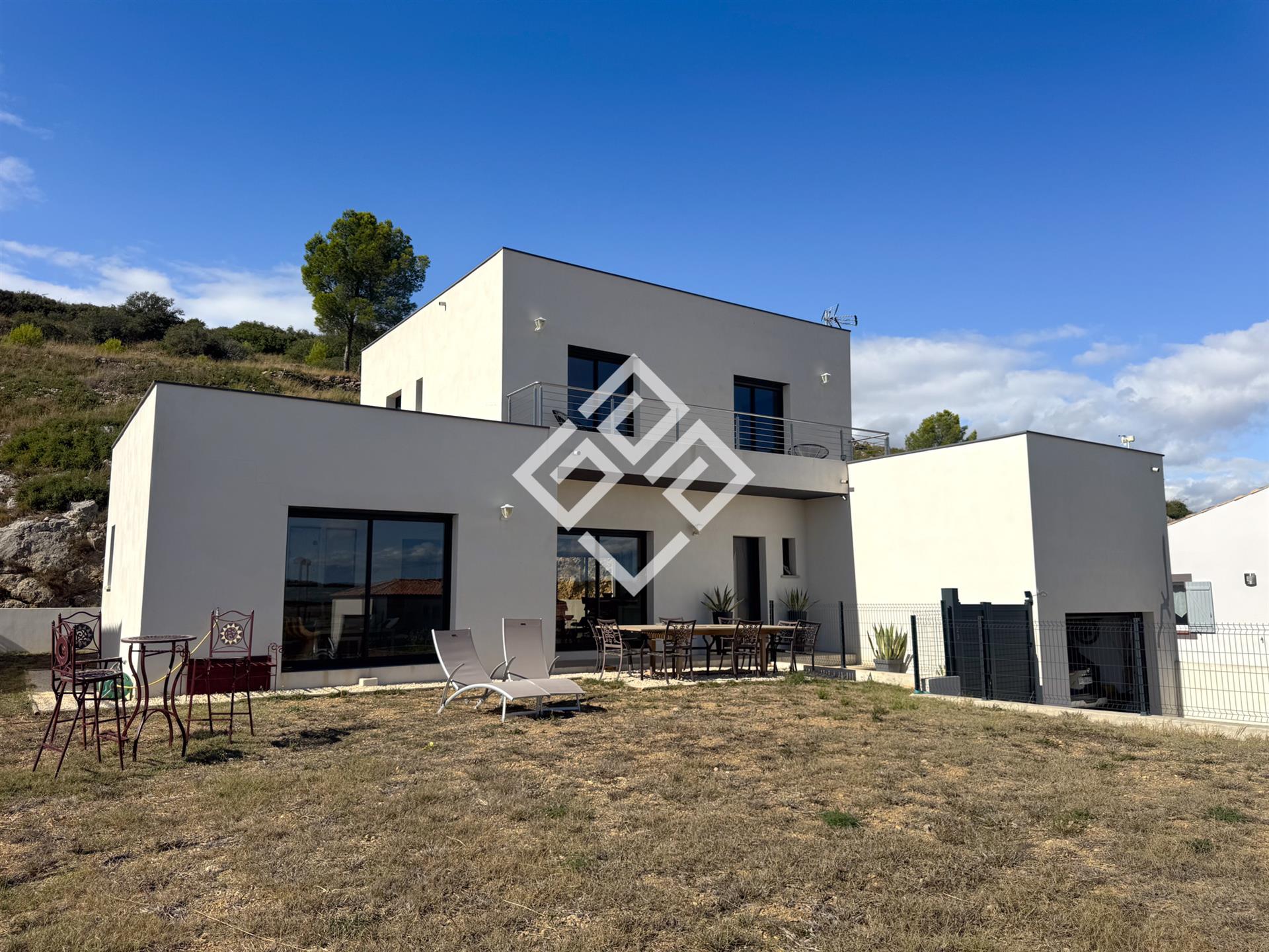 Maison à vendre, 129m², Montredon-des-Corbières