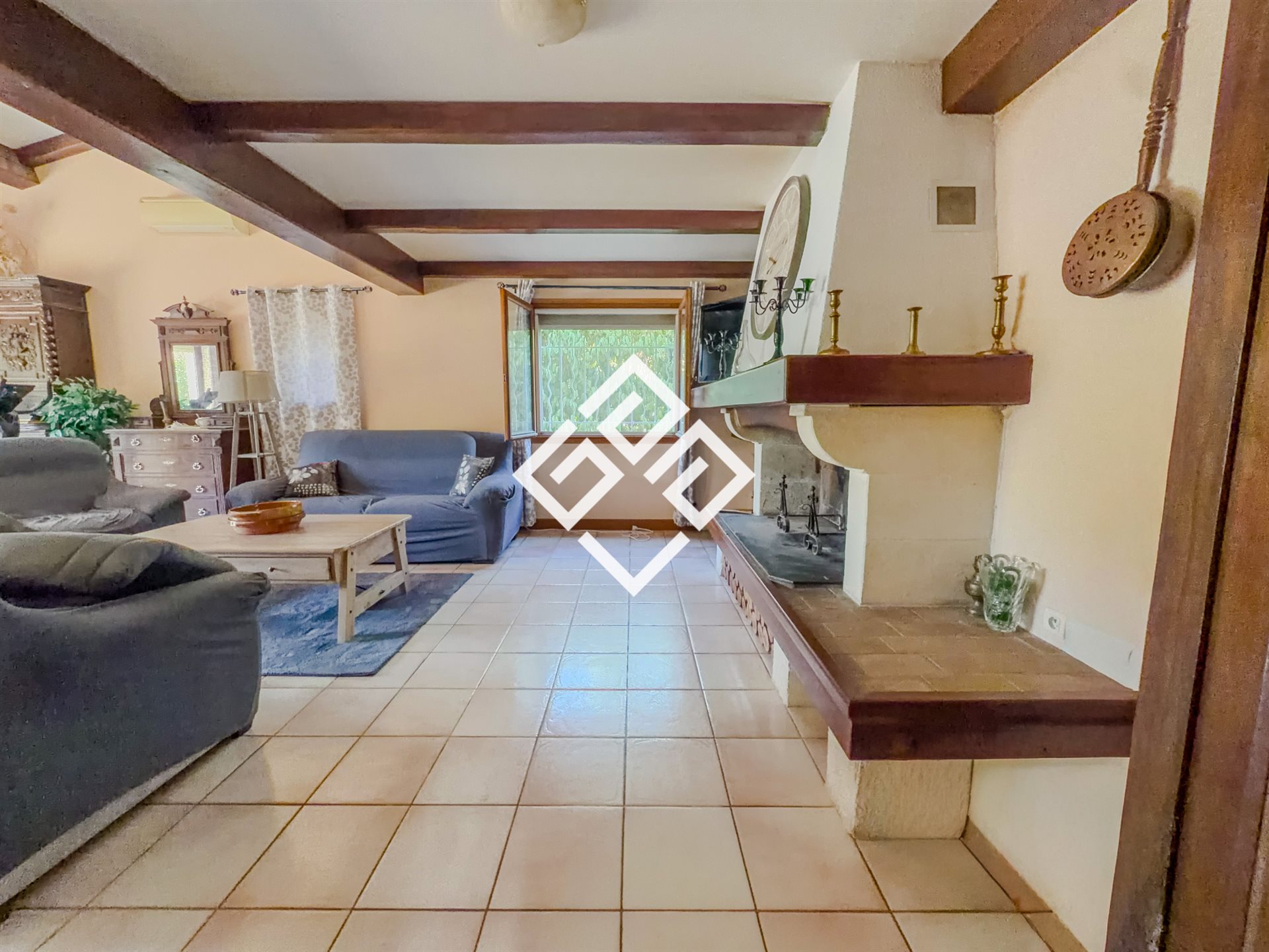 Maison à vendre, 227m², Ouveillan