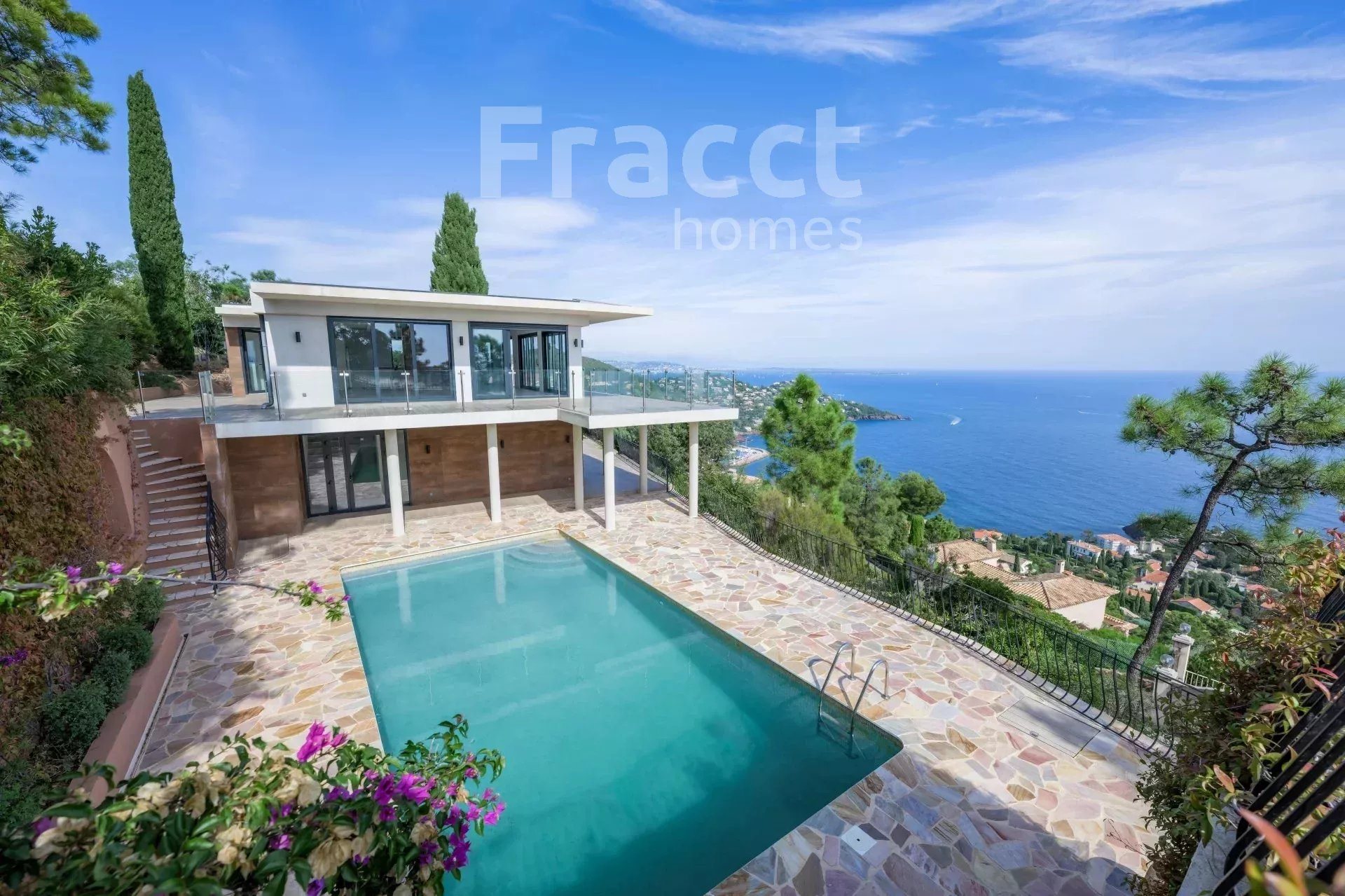 Maison à vendre, 210m², Saint-Raphaël