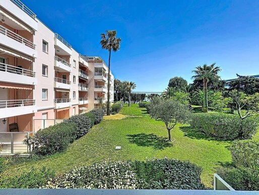 Appartement 2 pièces 51 m² · à Villeneuve-Loubet · 51 m² · 250 000 €
