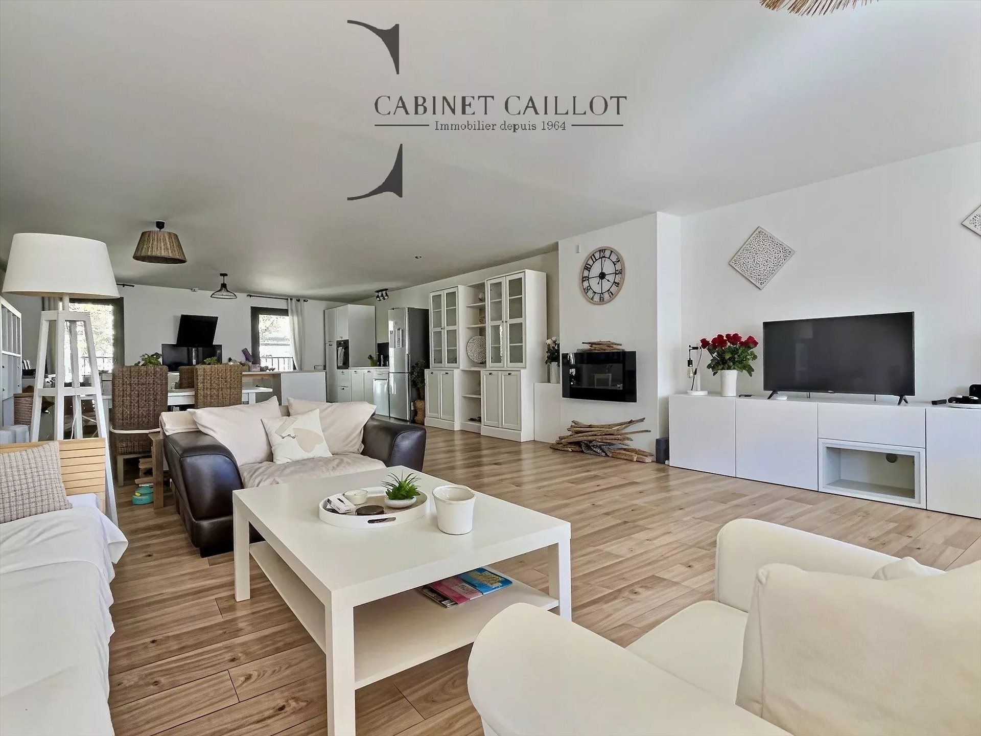 Appartement à vendre, 190m², Saintes
