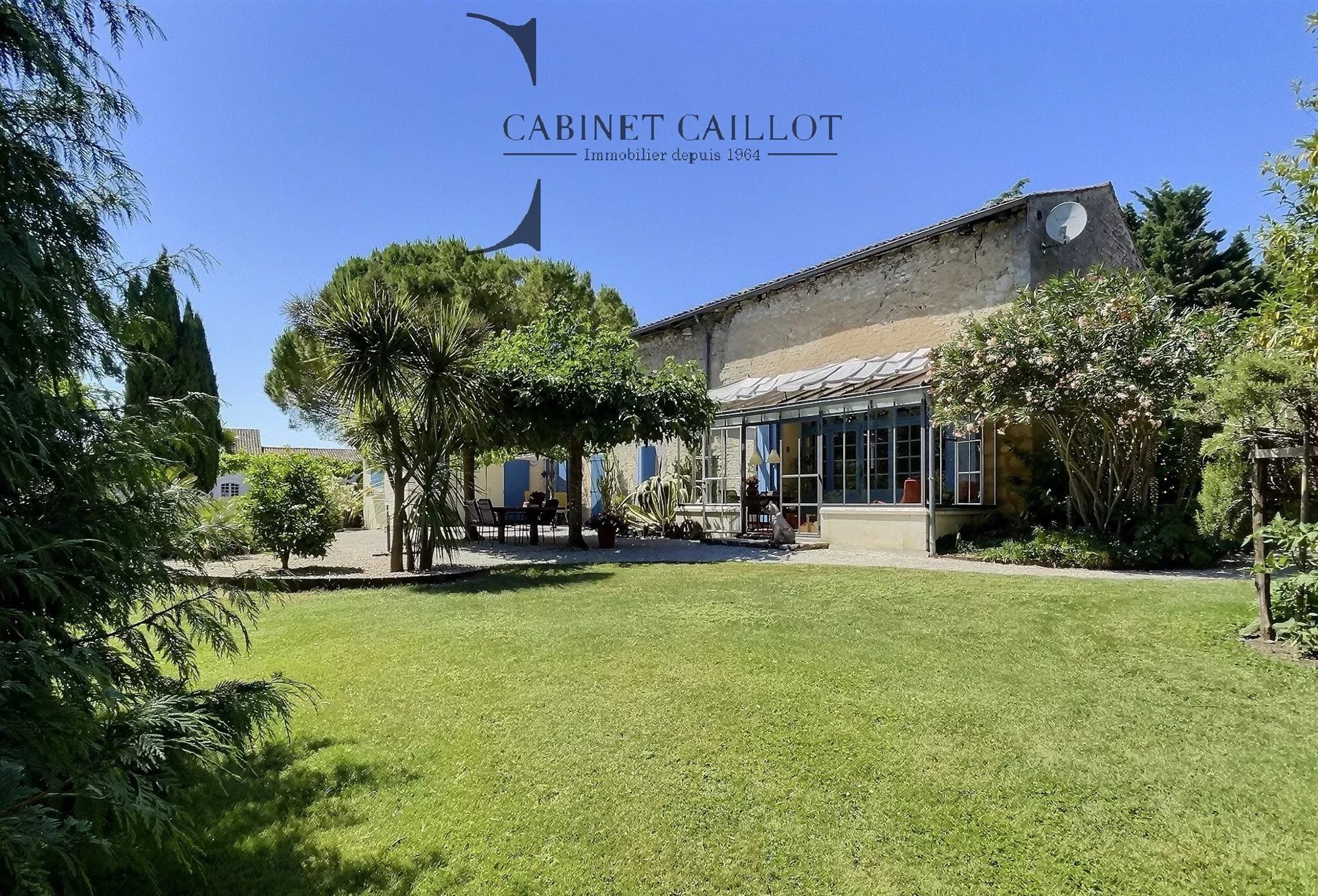 Maison à vendre, 367m², Cravans